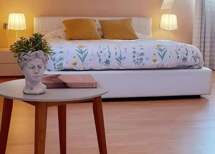 Chalet Acogedor En La Mora
